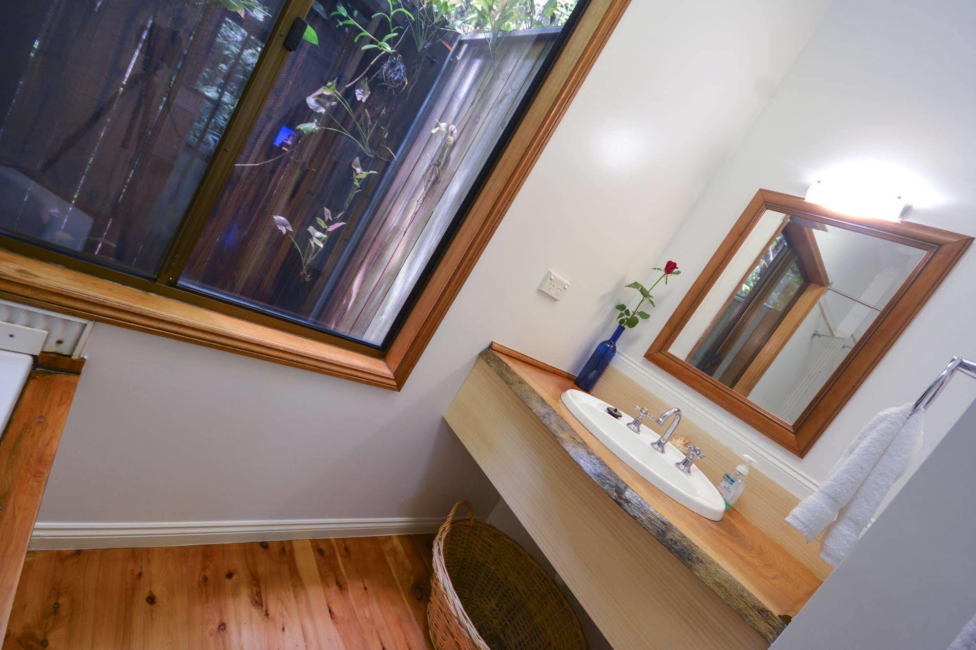 Crater Lakes Rainforest Cottages Yungaburra Eksteriør bilde