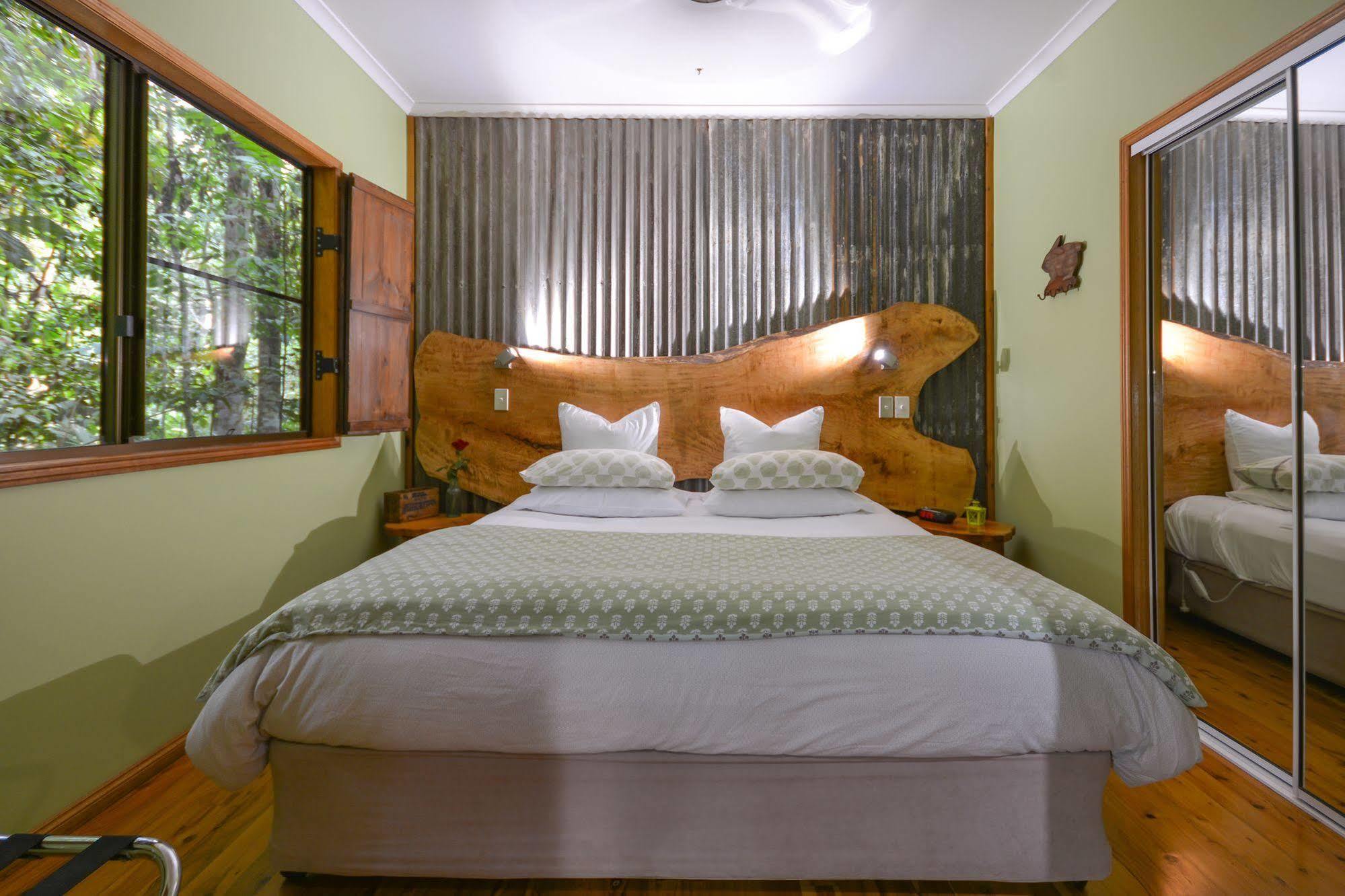 Crater Lakes Rainforest Cottages Yungaburra Eksteriør bilde