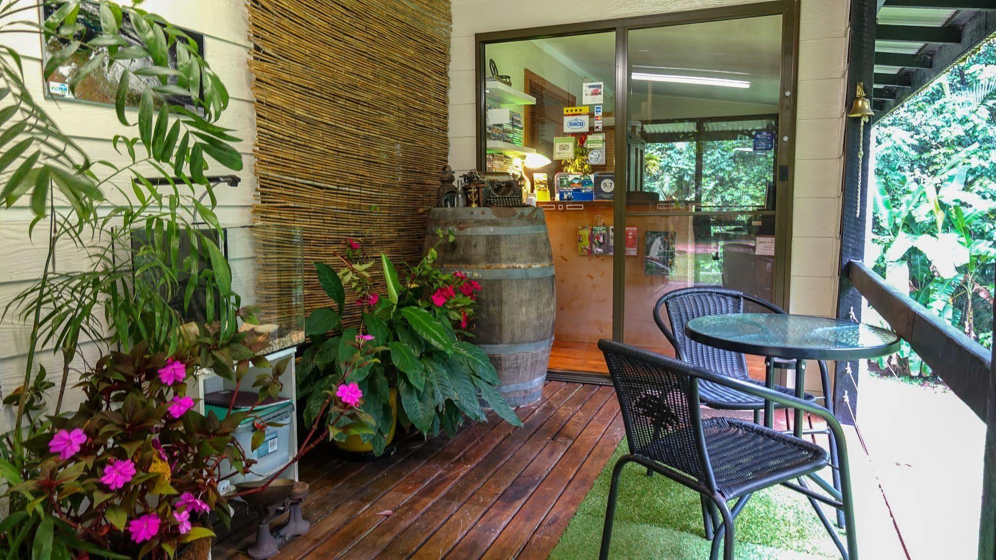 Crater Lakes Rainforest Cottages Yungaburra Eksteriør bilde