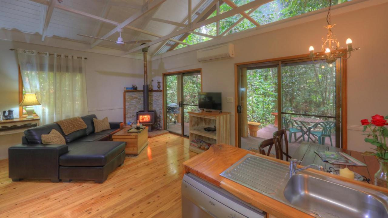 Crater Lakes Rainforest Cottages Yungaburra Eksteriør bilde